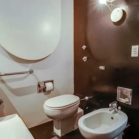 Apartamento Guesthero - Duomo M3 *